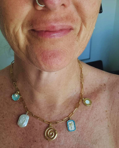 Viva Huggies in White