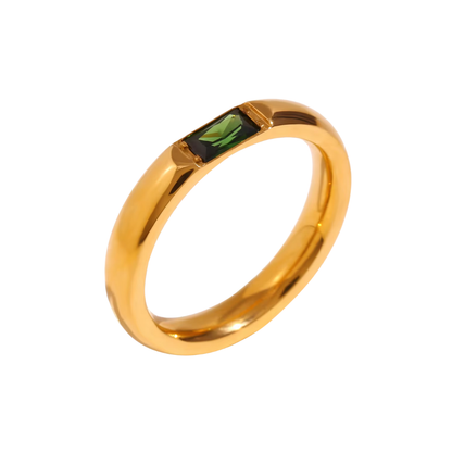 Isla Ring in Emerald