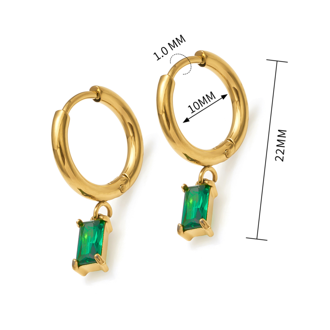 Sola Earrings in Emerald