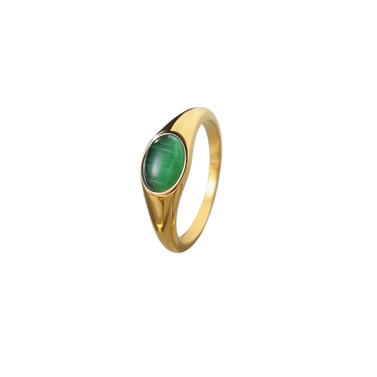 Lumi Ring - Green Stone