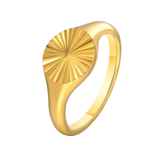 Solstice Signet Ring – Gold