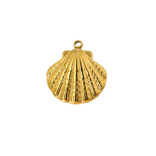 Gold scallop shell charm pendant with ridged detail and polished finish